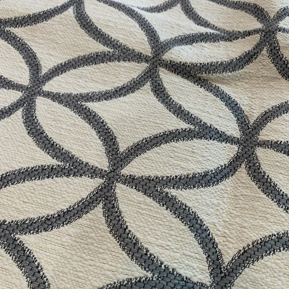 6 Pillow Cases Custom Made Zip Cream Gray Geometric Design‎ & 2 Solid Gray EUC